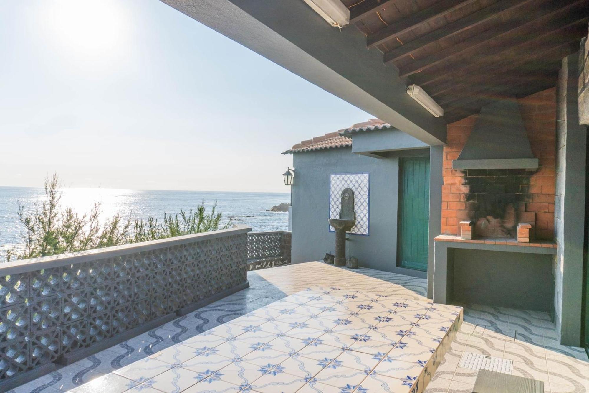 Mosteiros Natural Pool House Exterior foto
